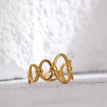 Load image into Gallery viewer, OVAL OPENING GOLD RING | 18K PLATED