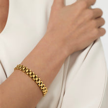 Load image into Gallery viewer, CATERPILLAR BRACELET | 18K GOLD PLATED
